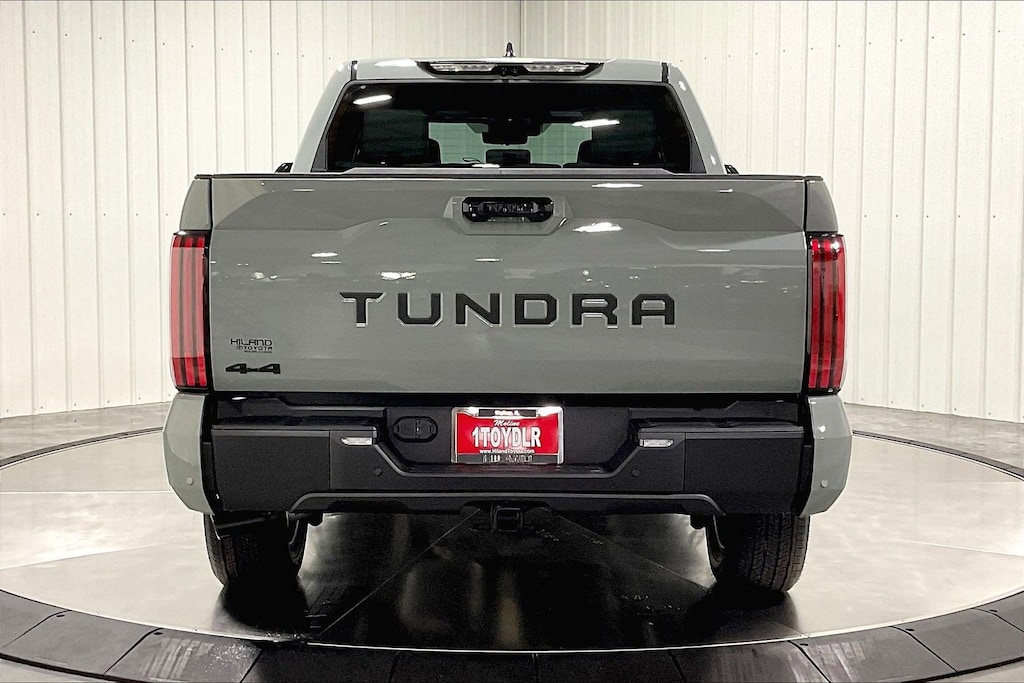 New 2026 Toyota Tundra Limited LIMITED CREWMAX 5.5