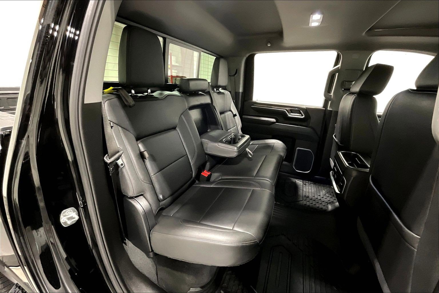 2025 Chevrolet Silverado 2500HD LTZ - Photo 27