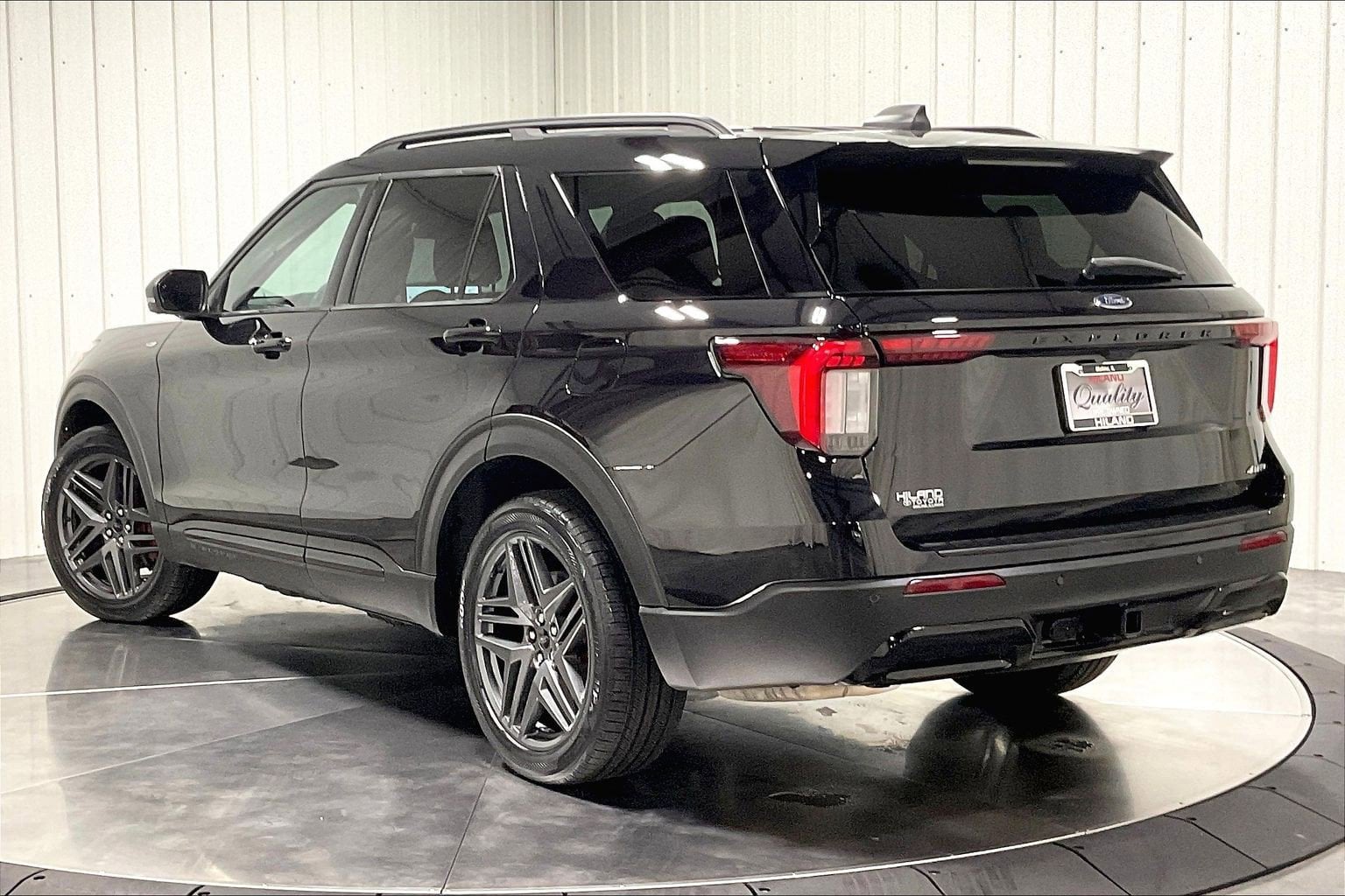 2025 Ford Explorer ST-LINE - Photo 12