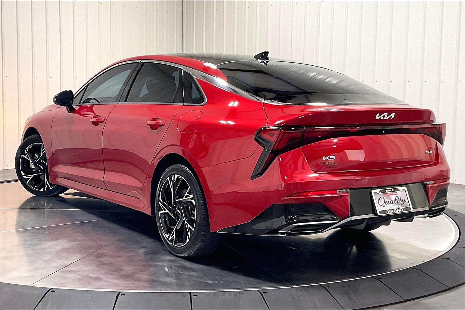 2025 Kia K5 GT-Line - Photo 12