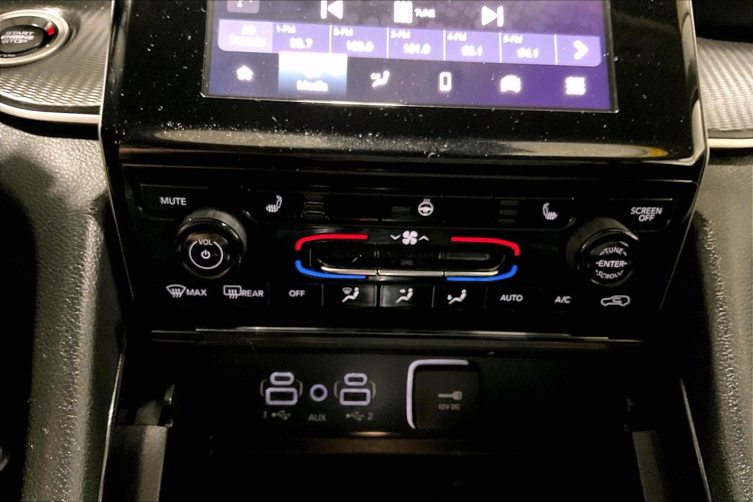 2023 Jeep Grand Cherokee Laredo - Photo 32