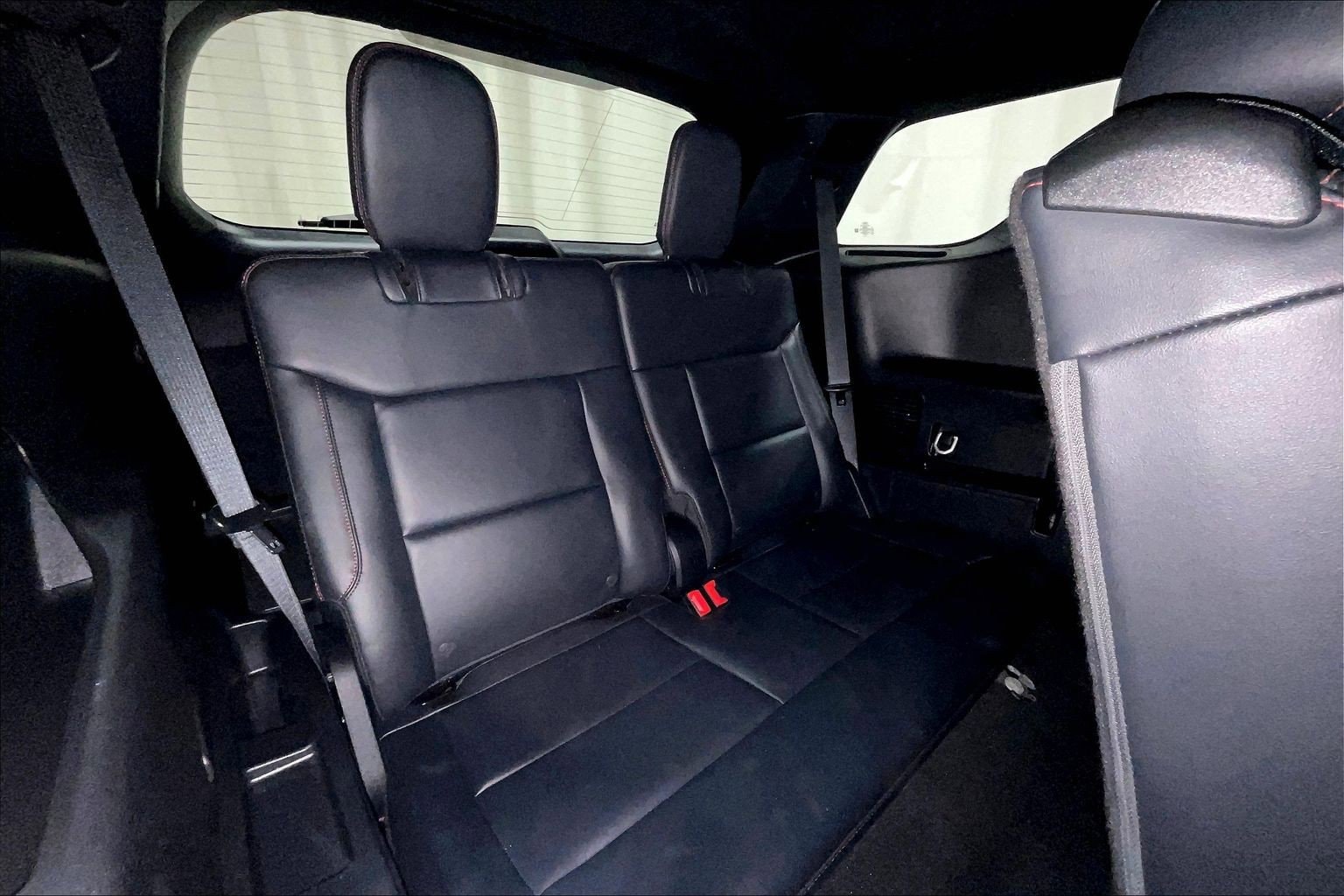 2025 Ford Explorer ST-LINE - Photo 27