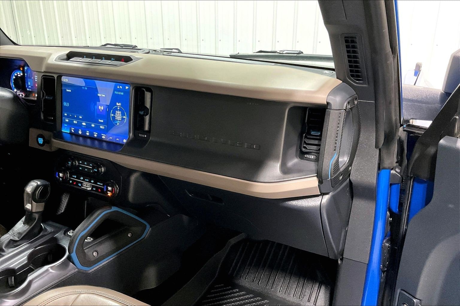 2024 Ford Bronco 2-Door Wildtrak - Photo 16