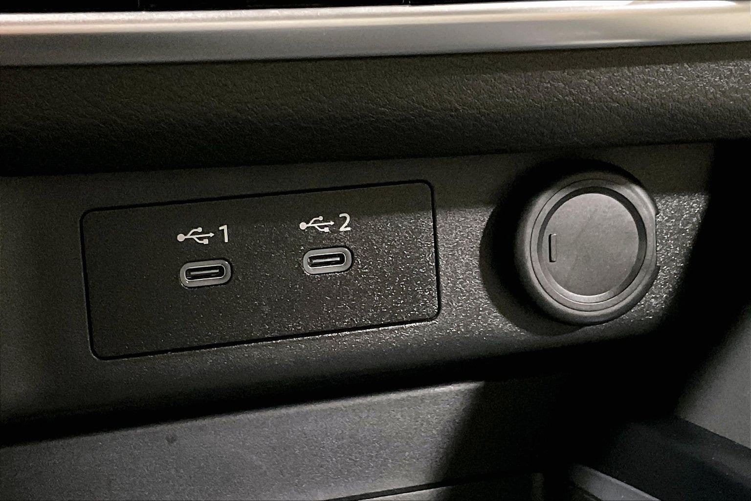 2025 Nissan Rogue SV - Photo 32