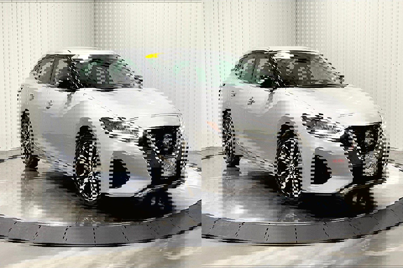 2023 Nissan Maxima SV photo 3