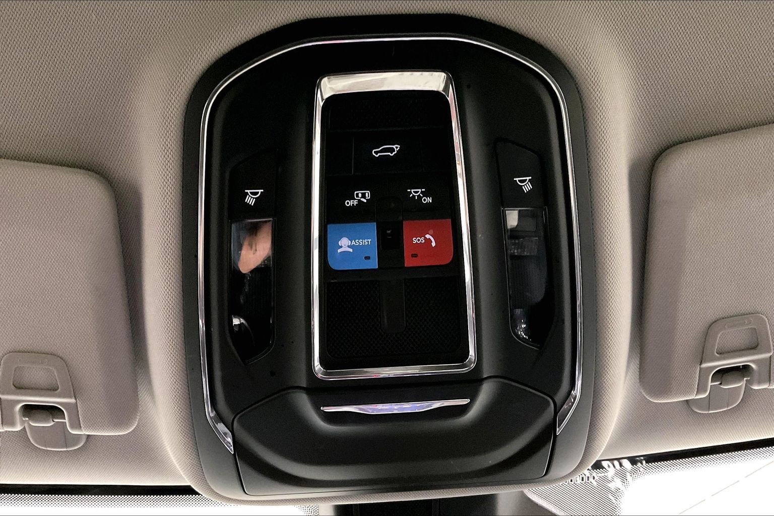 2023 Jeep Grand Cherokee Laredo - Photo 35