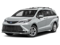 2025 Toyota Sienna Woodland Edition WOODLAND EDITION