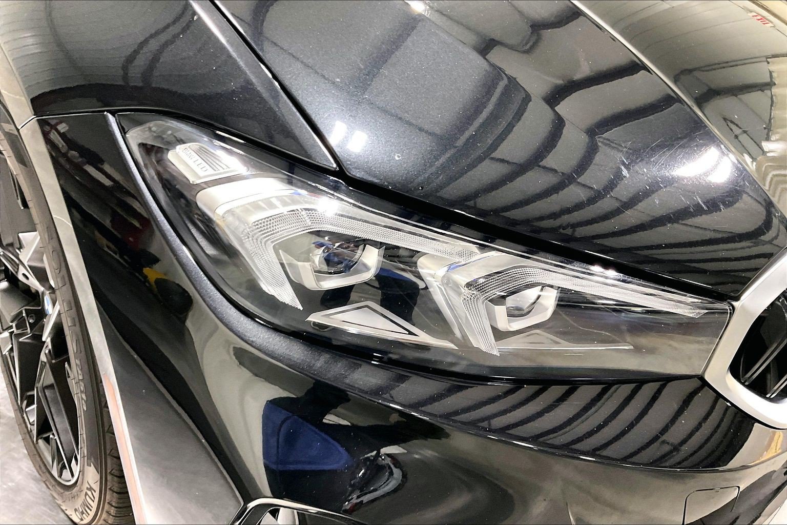 2025 BMW 3 Series 330i - Photo 28