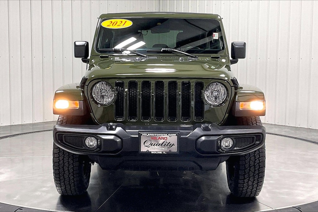 Used 2021 Jeep Wrangler Unlimited Sahara SUV