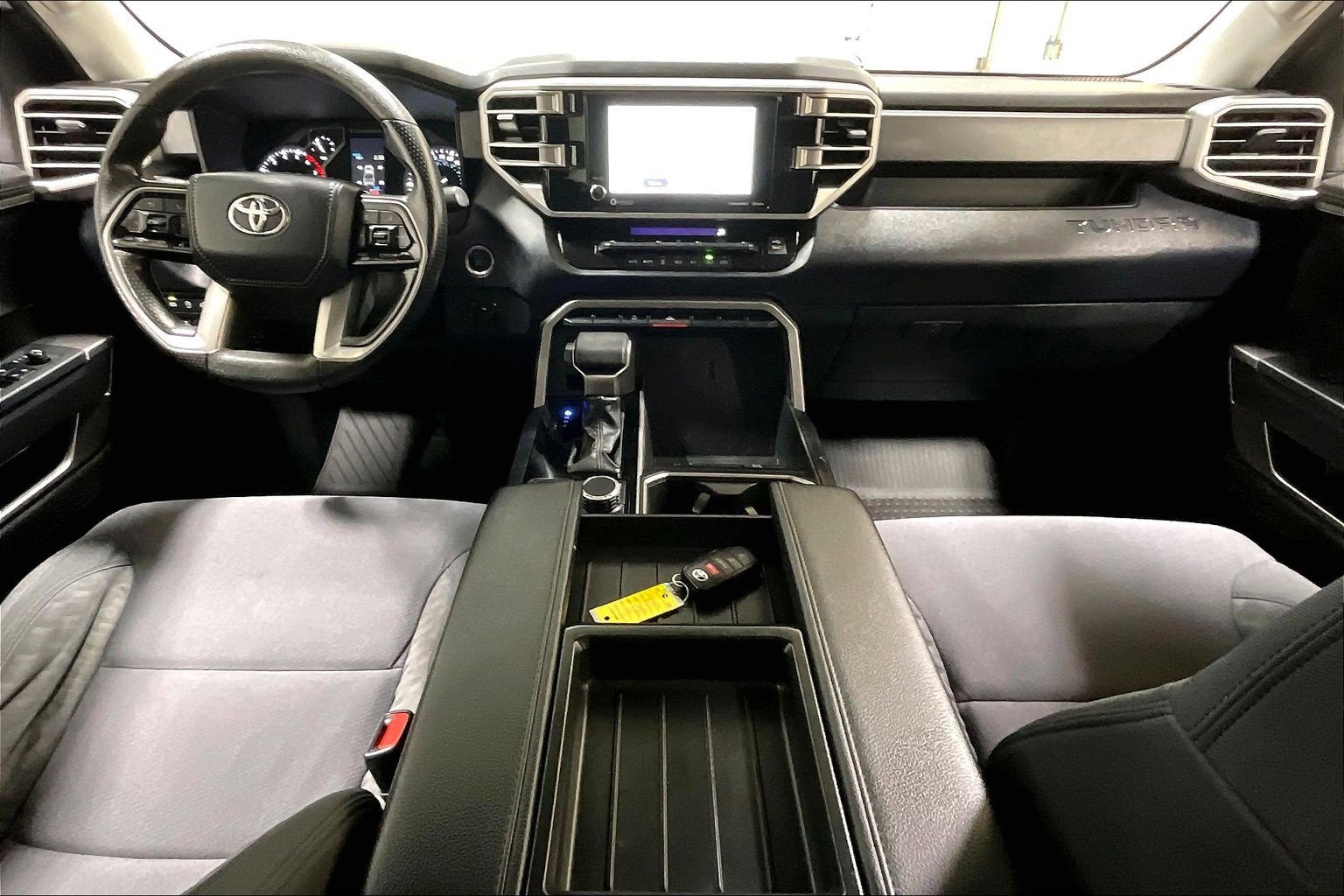 2022 Toyota Tundra SR5 - Photo 15