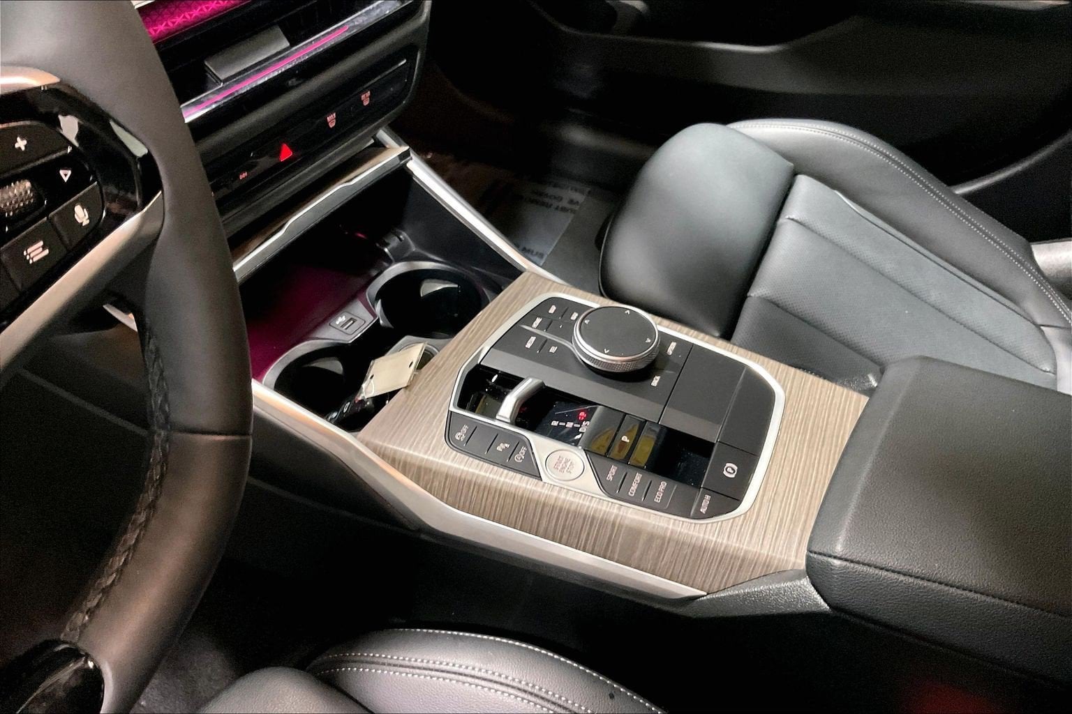 2025 BMW 3 Series 330i - Photo 17