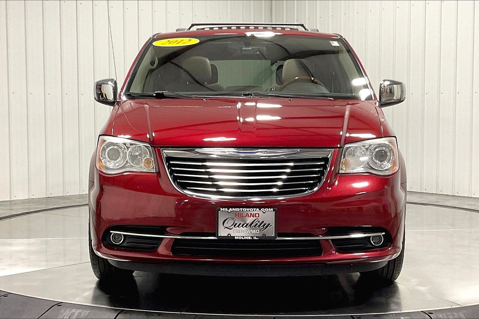 Used 2012 Chrysler Town & Country Limited with VIN 2C4RC1GG1CR140558 for sale in Moline, IL
