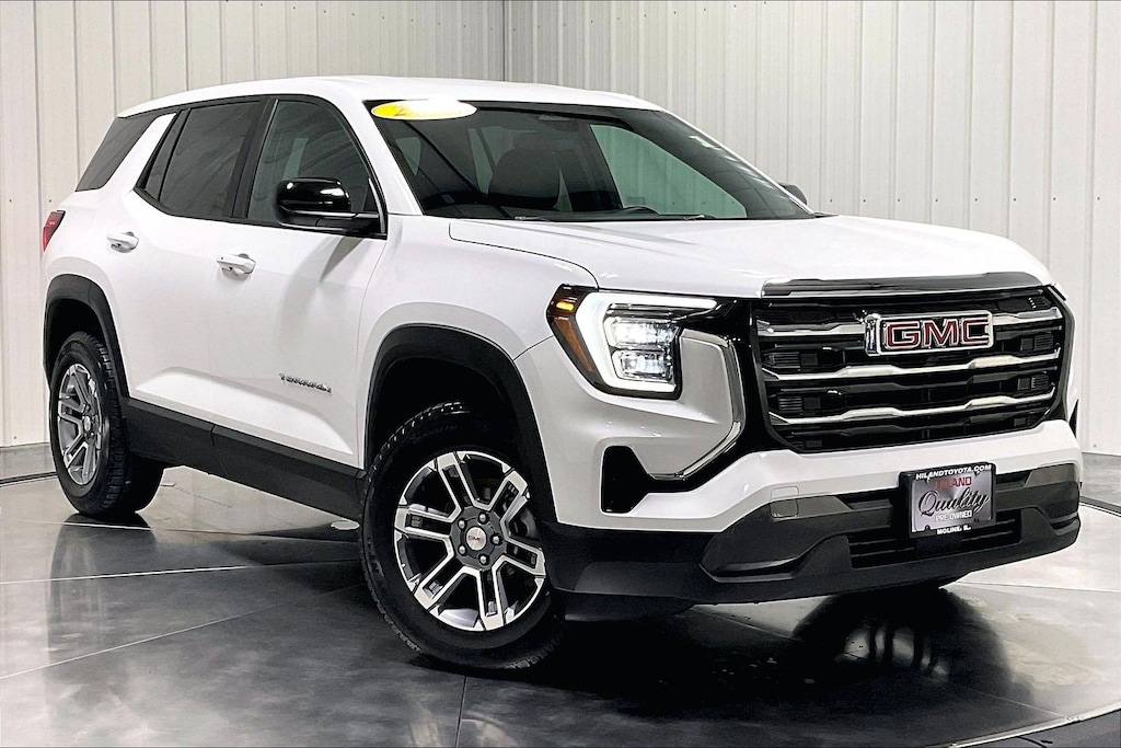 Used 2025 GMC Terrain Elevation SUV