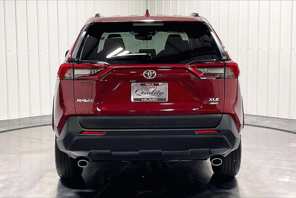 Used 2019 Toyota RAV4 XLE Premium SUV