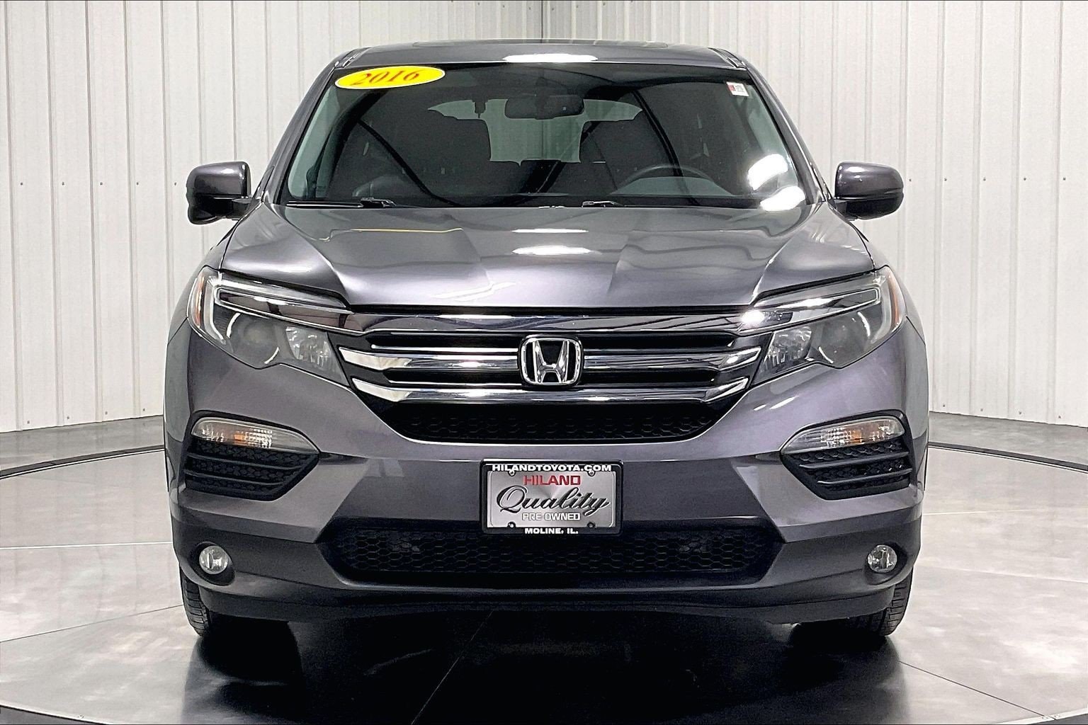 Used 2016 Honda Pilot EX-L with VIN 5FNYF6H50GB047304 for sale in Moline, IL