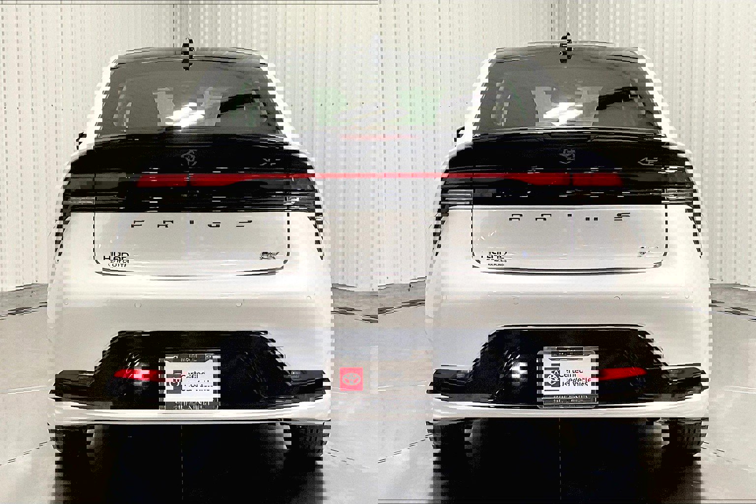 2024 Toyota Prius XLE photo 4