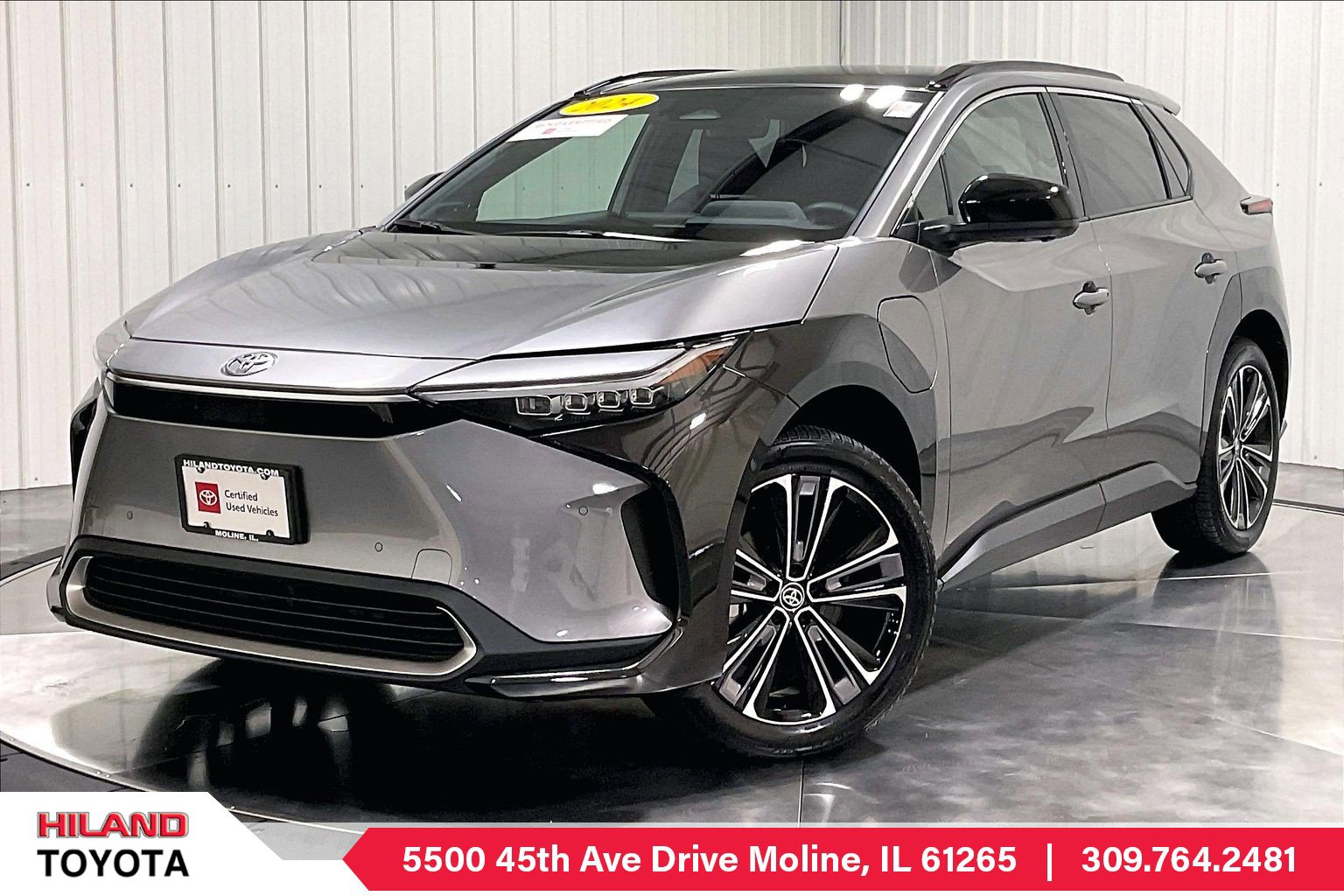 2024 Toyota bZ4X Limited AWD's photo