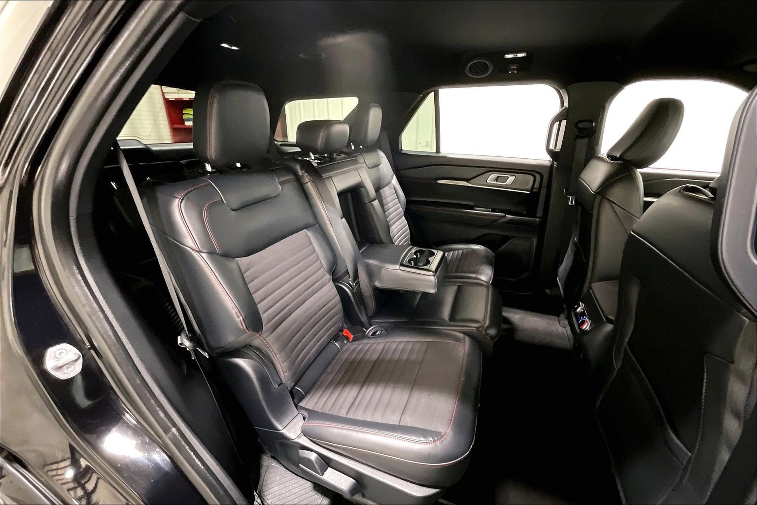 2025 Ford Explorer ST-LINE - Photo 27