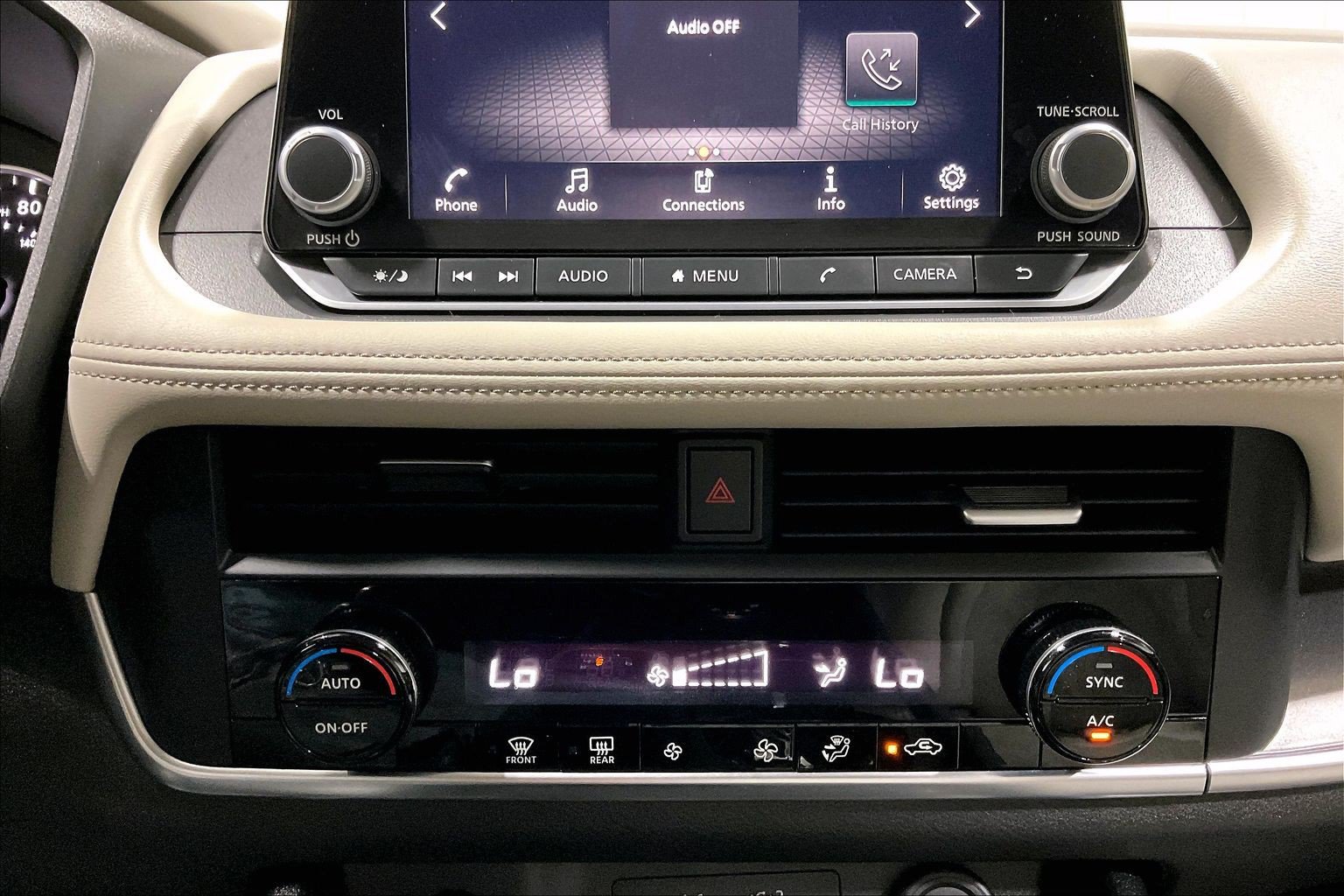 2025 Nissan Rogue SV - Photo 31