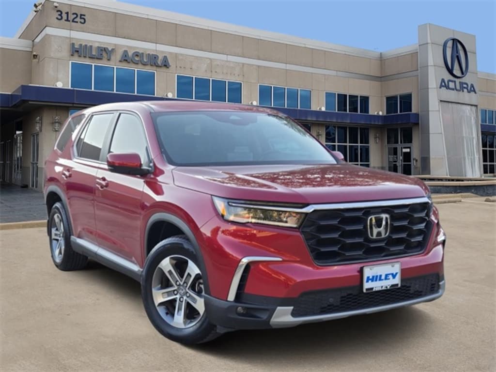 Used 2025 Honda Pilot SUV
