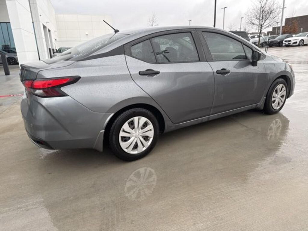 Used 2020 Nissan Versa 1.6 S Sedan