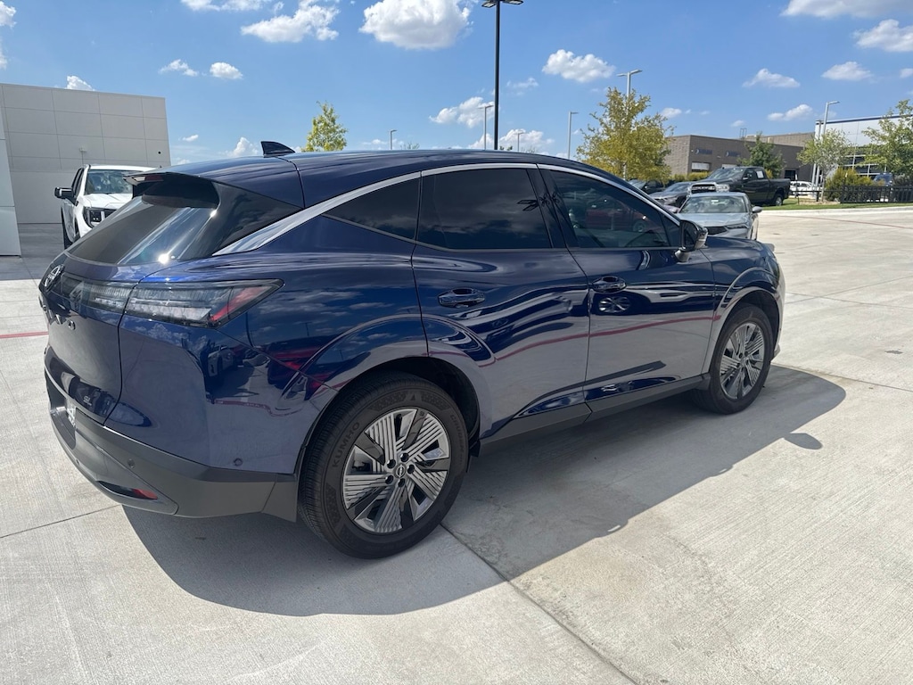 Used 2025 Nissan Murano SL SUV
