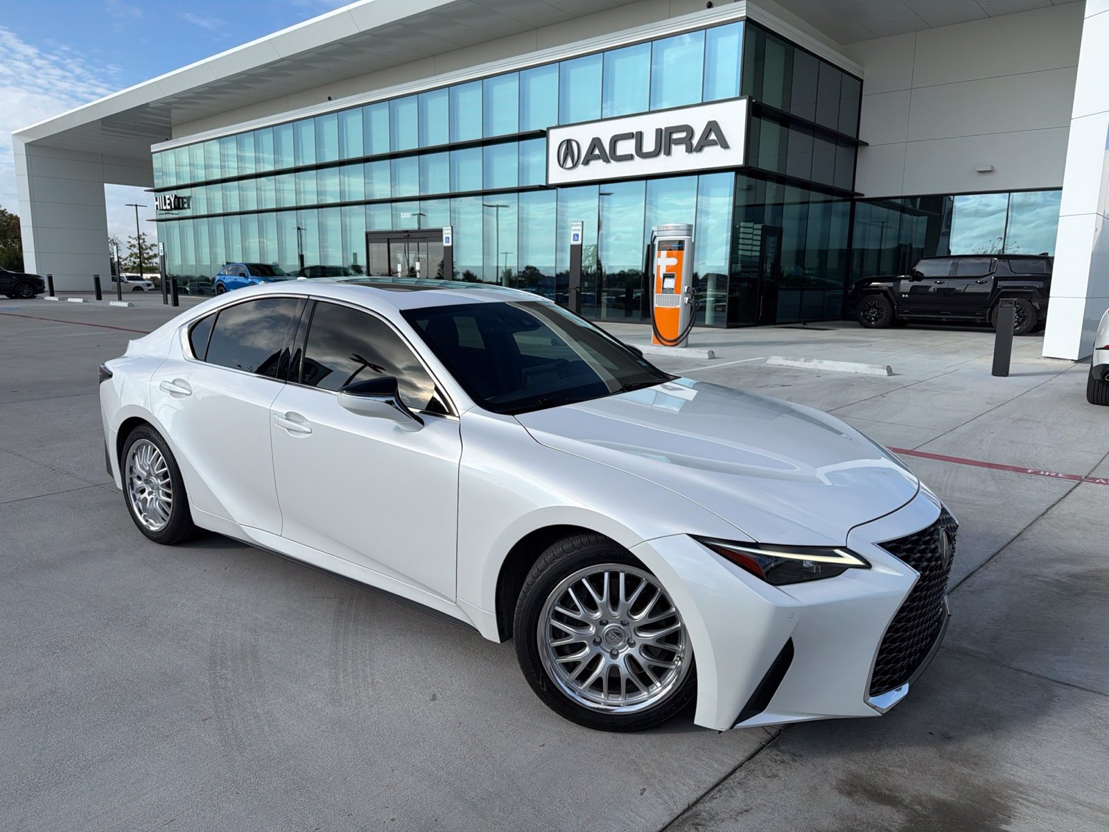 2023 Lexus IS 300