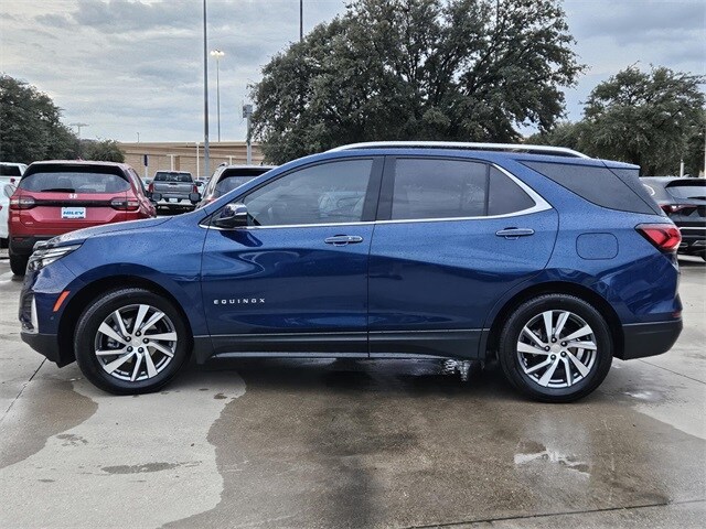 2022 Chevrolet Equinox Premier photo 2