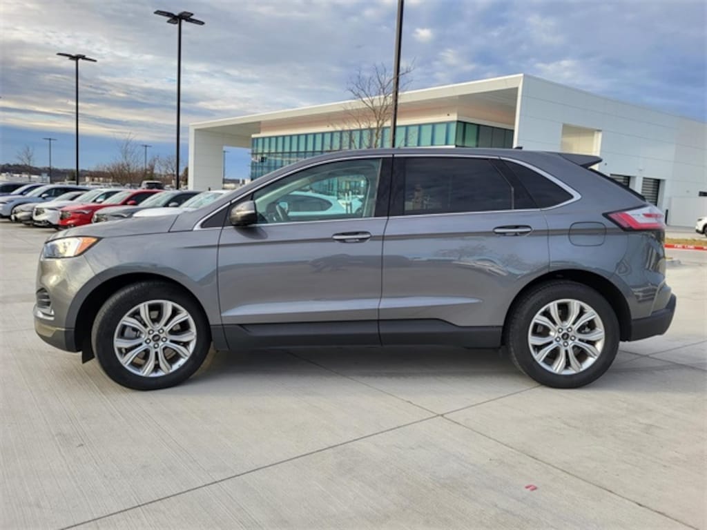 Used 2024 Ford Edge Titanium SUV