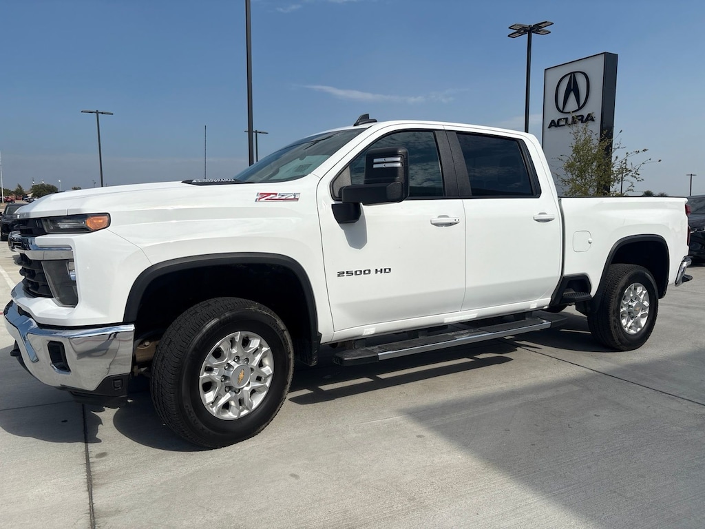 Used 2025 Chevrolet Silverado 2500 HD LT Truck Crew Cab