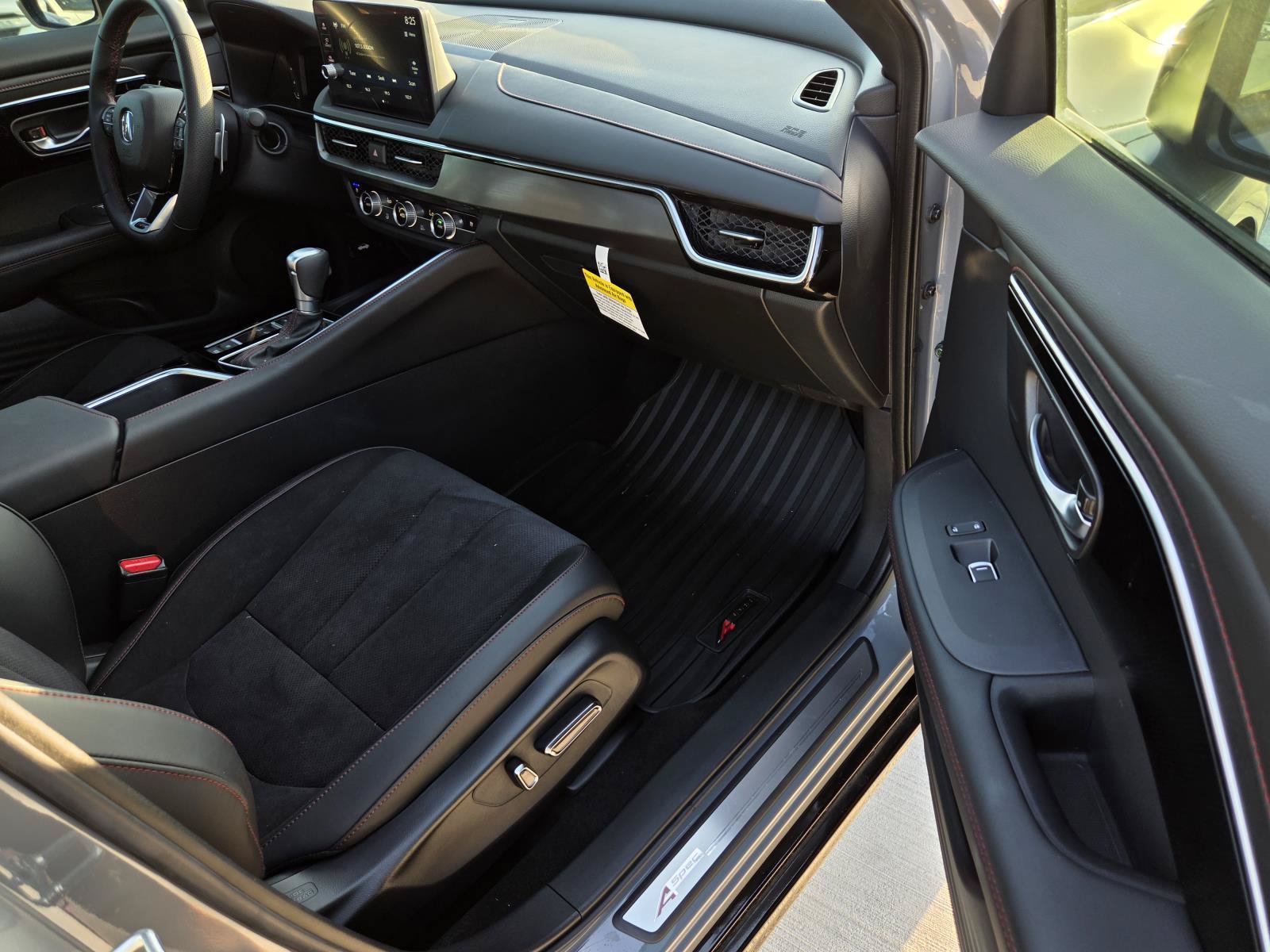 2026 Acura ADX A-Spec Package - Photo 8