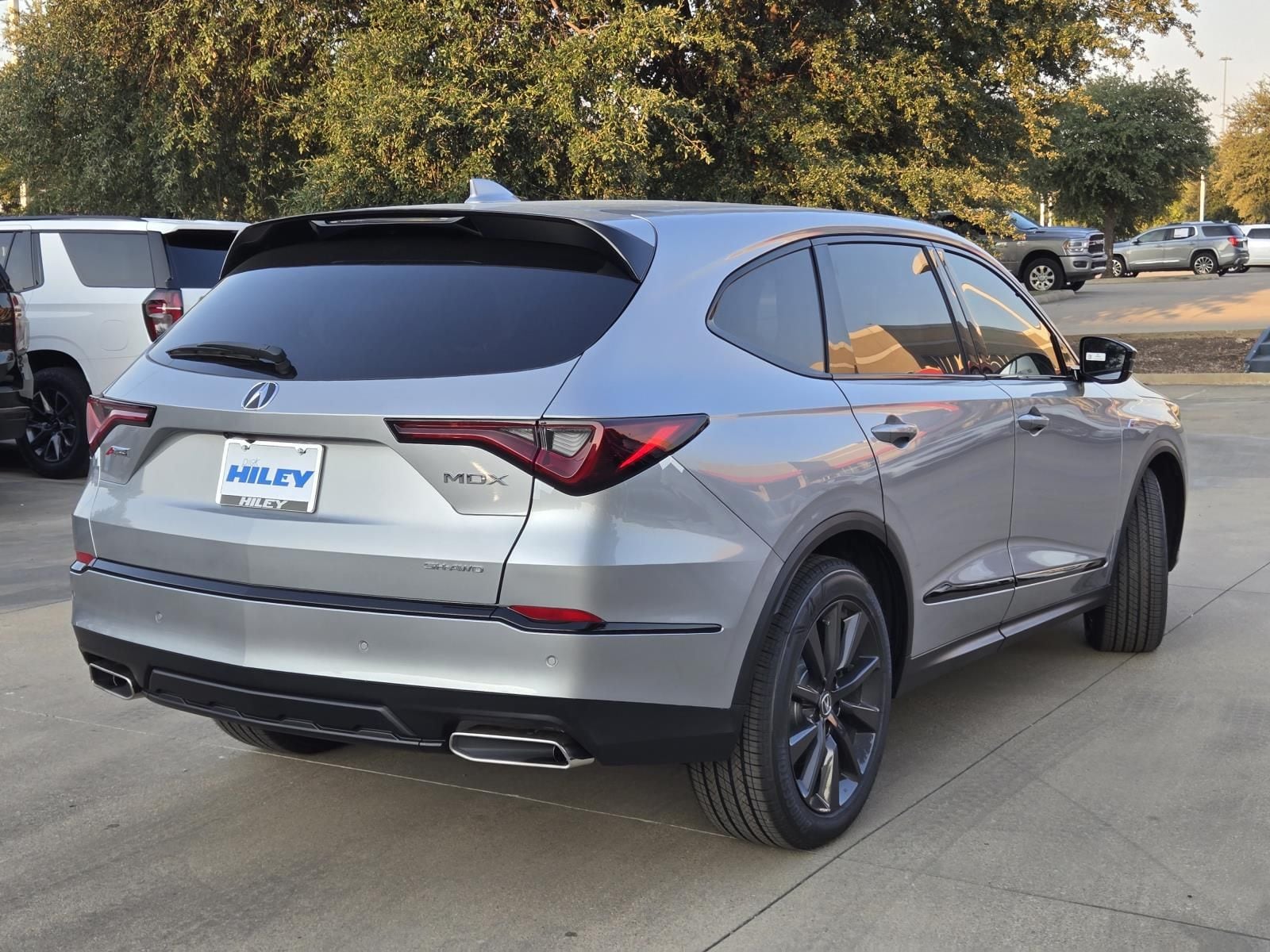 2026 Acura MDX A-Spec Package - Photo 5
