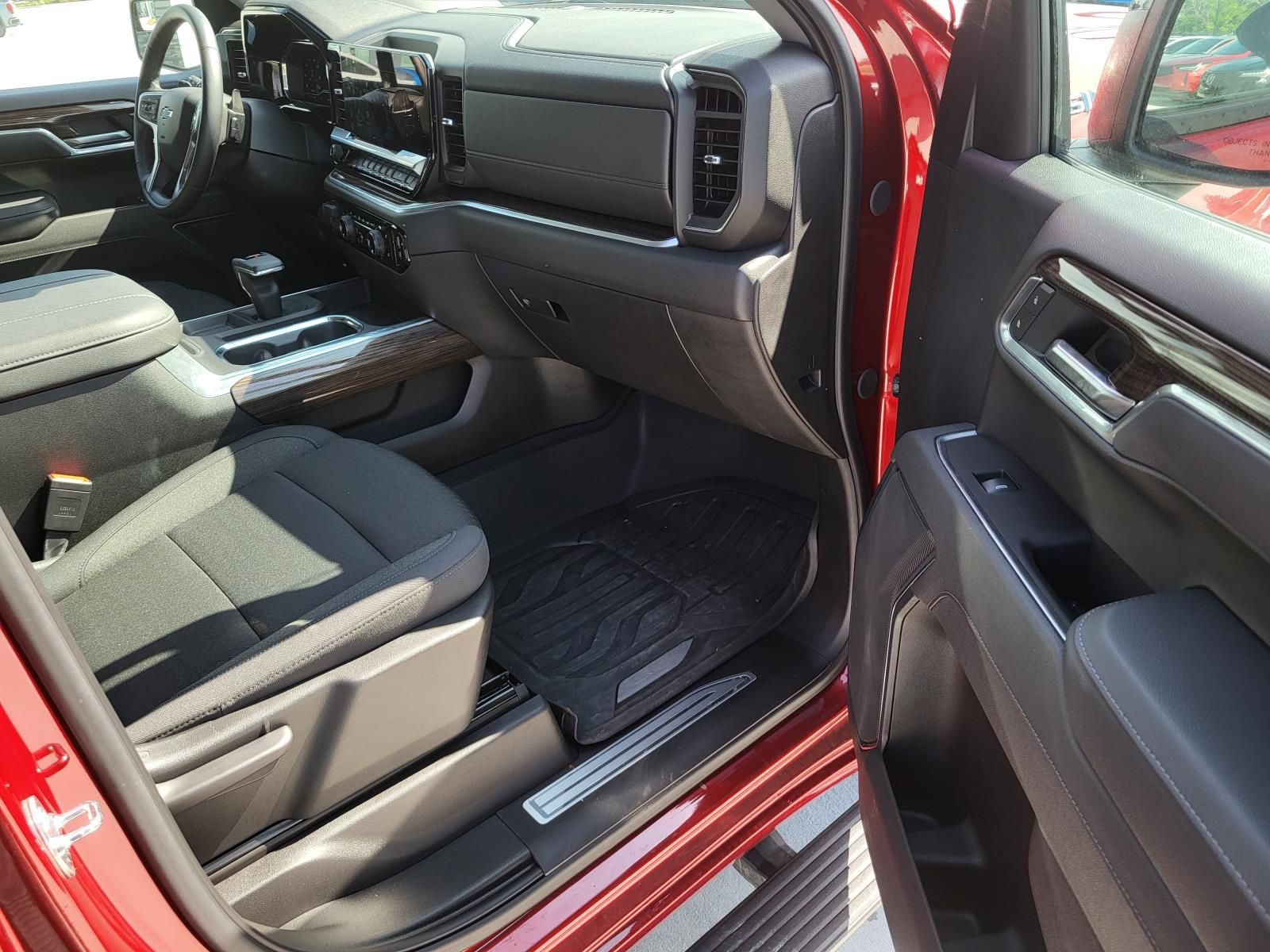 2025 Chevrolet Silverado 1500 RST - Photo 9