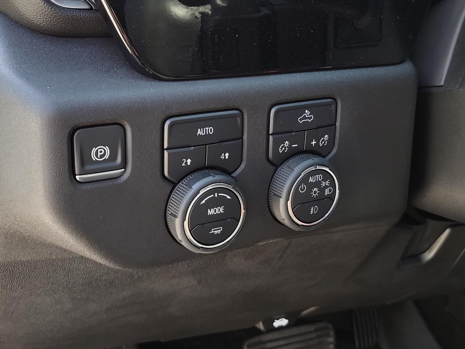 2025 Chevrolet Silverado 1500 RST - Photo 18