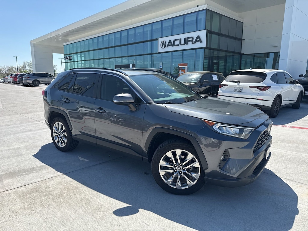Used 2019 Toyota RAV4 XLE Premium SUV