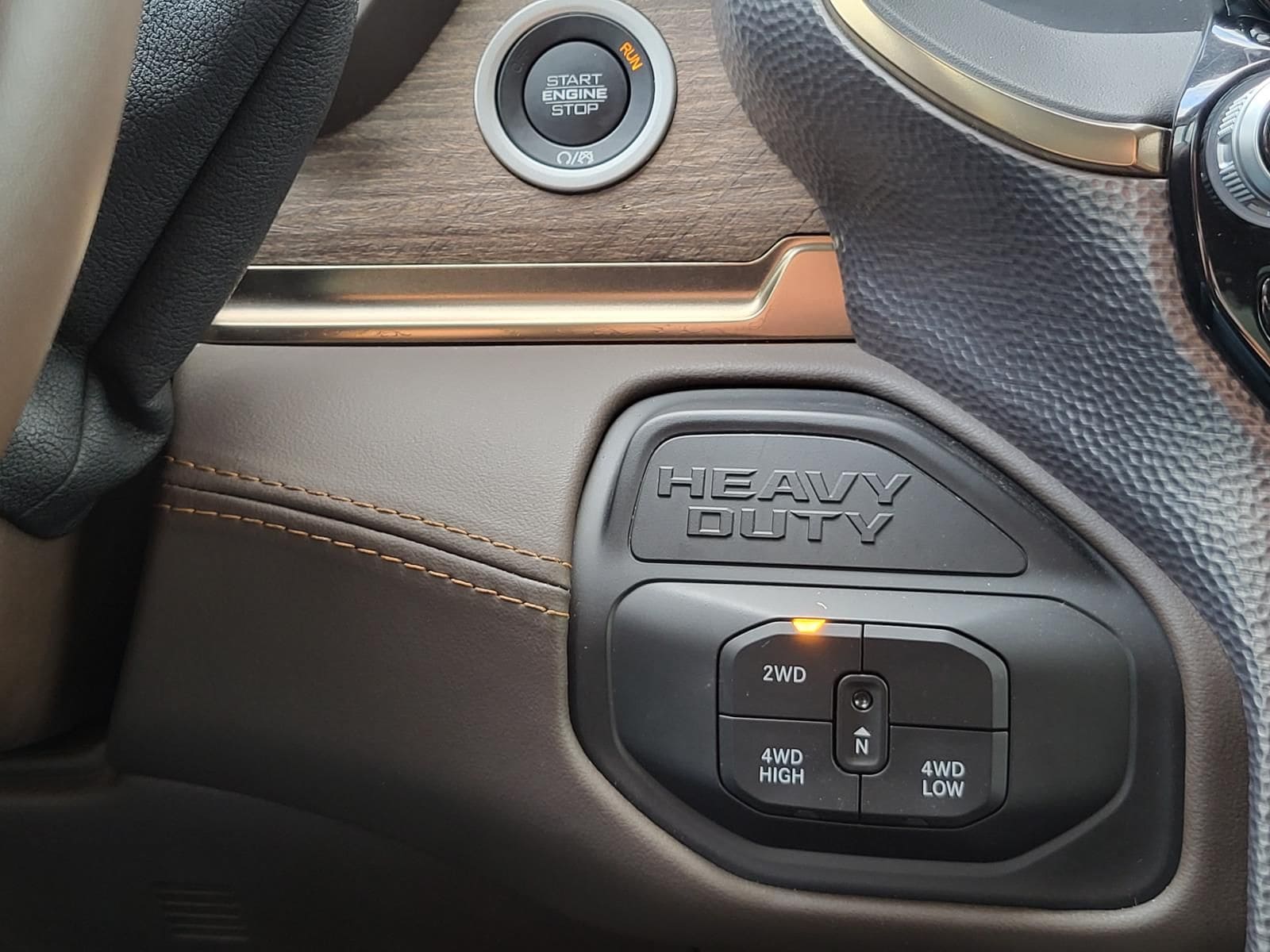 2025 RAM Ram 3500 Pickup Limited/Longhorn - Photo 25