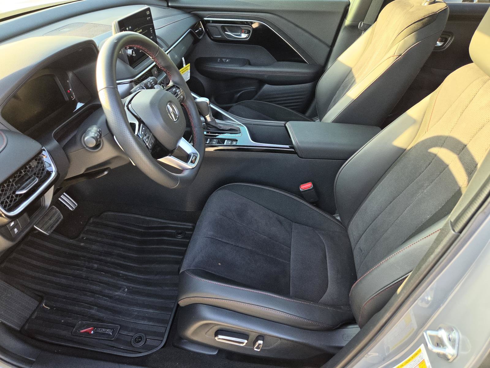 2026 Acura ADX A-Spec Package - Photo 18