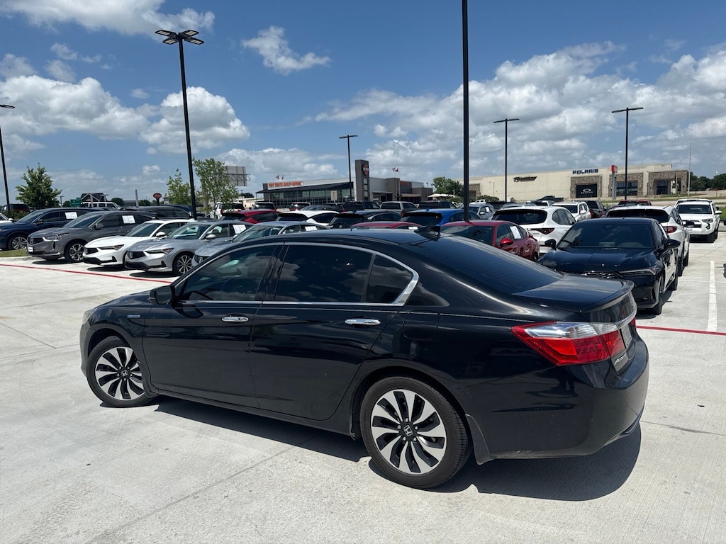 Used 2015 Honda Accord Hybrid Touring Sedan