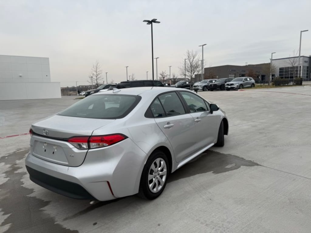 Used 2024 Toyota Corolla LE Sedan
