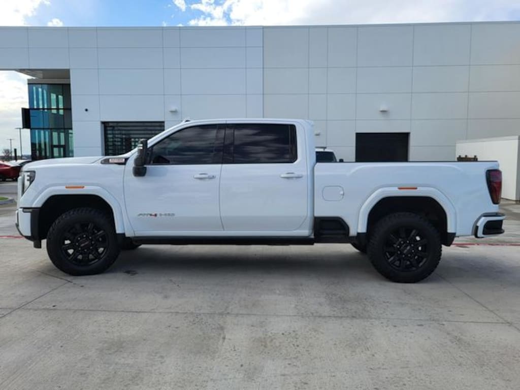 Used 2024 GMC Sierra 2500 HD AT4 Truck Crew Cab