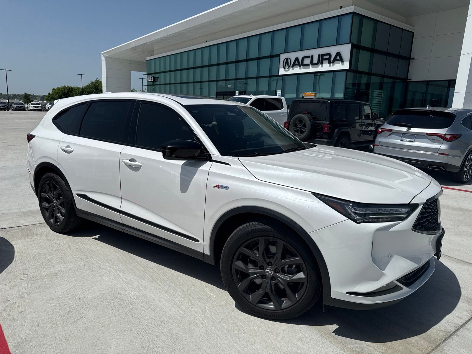 2024 Acura MDX SH-AWD A-Spec Package's photo