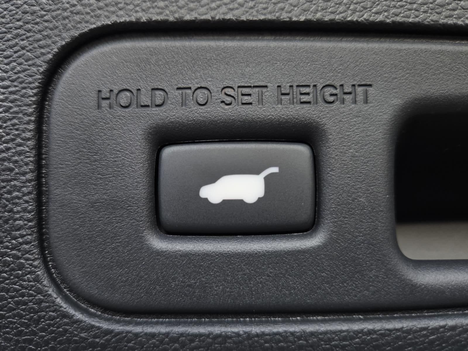 2026 Acura MDX A-Spec Package - Photo 10