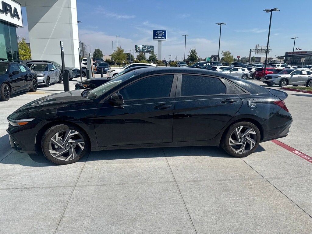 Used 2025 Hyundai Elantra SEL Sport Sedan