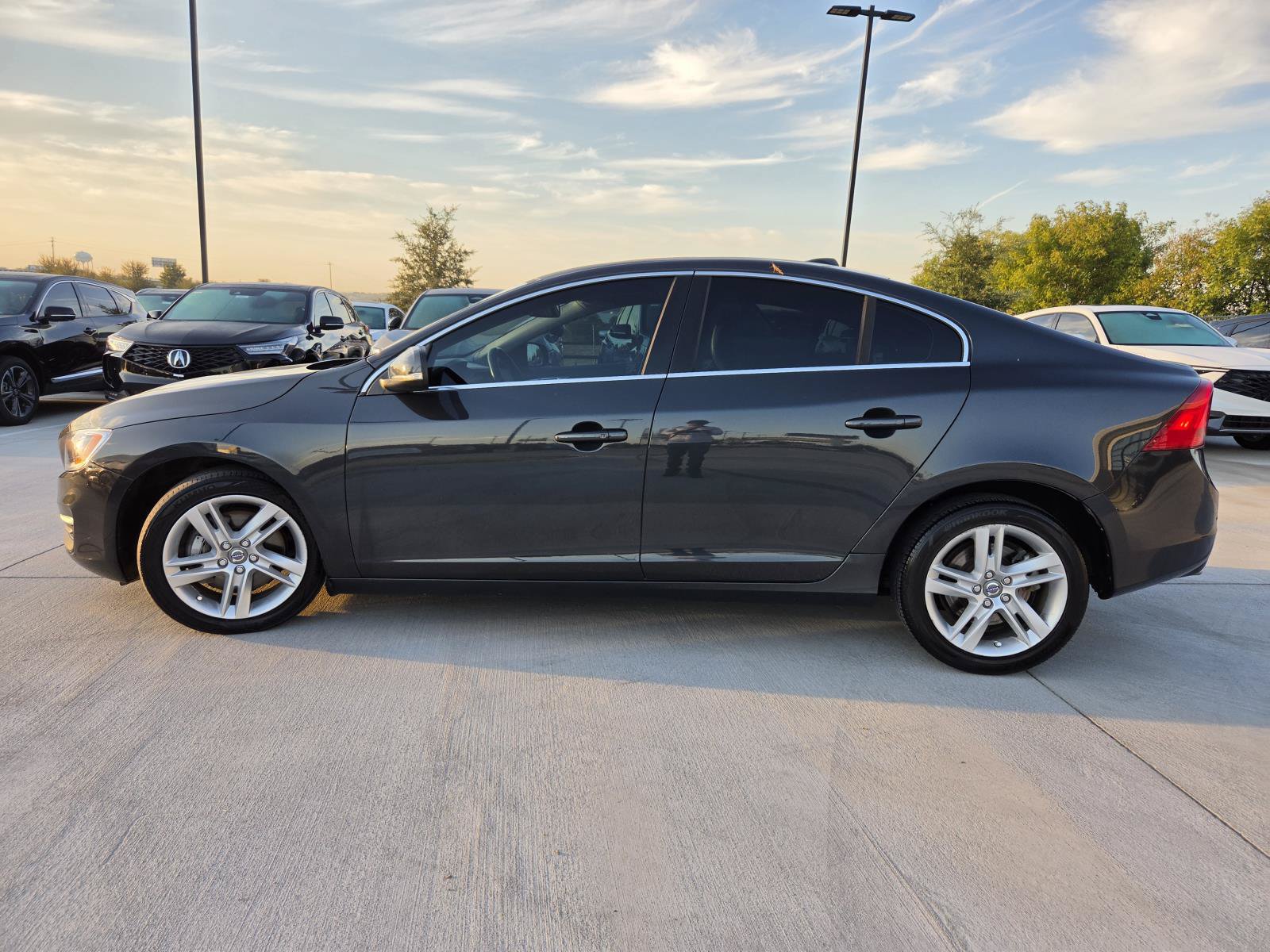Used 2014 Volvo S60 T5 Sedan