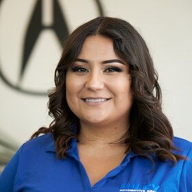 Staff member Fairyn Mendez from ID_923df1acd313