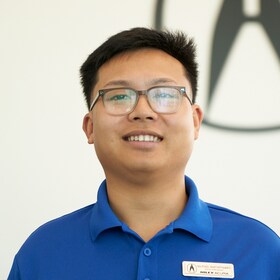 Staff member Raphael Nanthathamiko from ID_923df1acd313