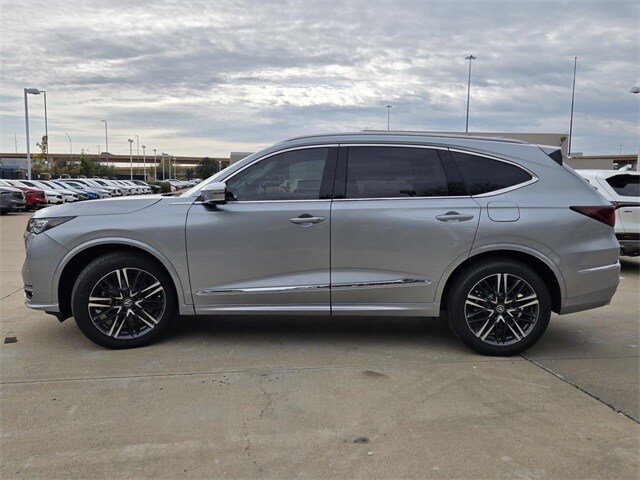 2026 Acura MDX SH-AWD Advance photo 3