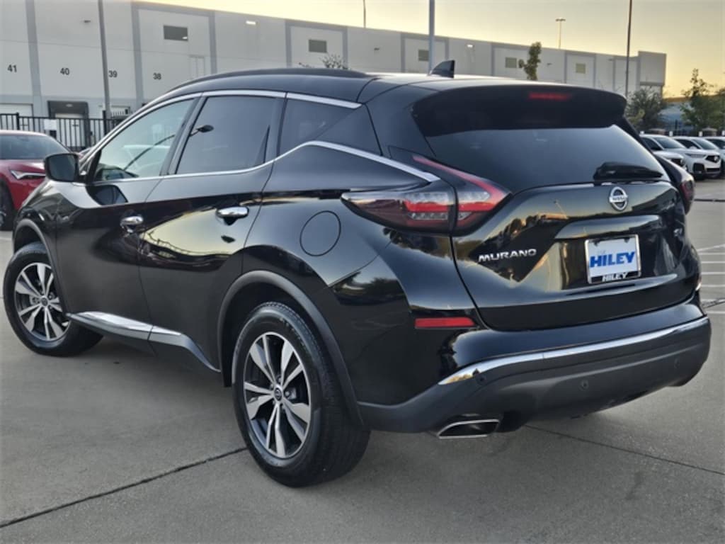 Used 2023 Nissan Murano SV SUV