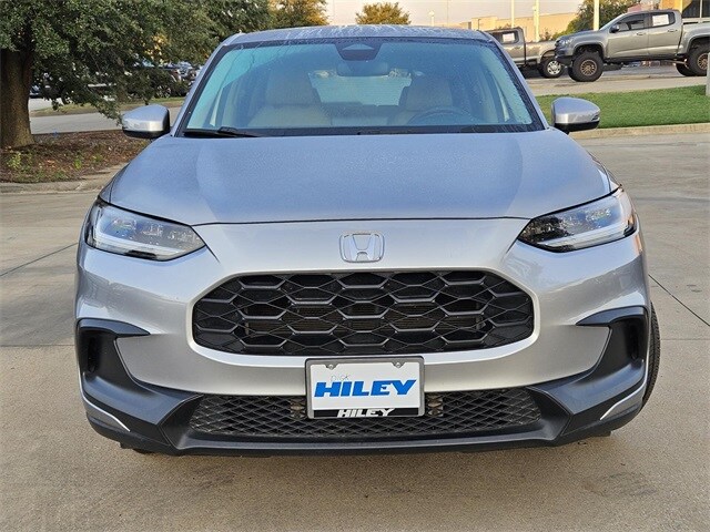 2023 Honda HR-V LX 2WD photo 2