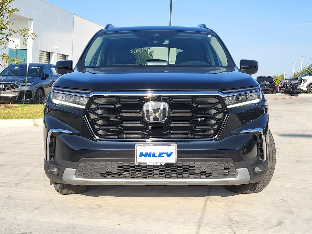 Used 2023 Honda Pilot Elite SUV